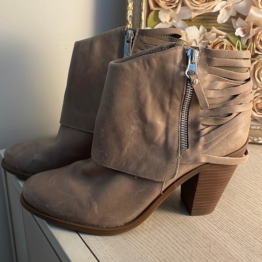 Jessica Simpson booties